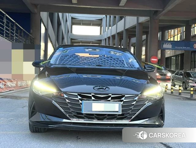 Hyundai Elantra 2022 Черный из Китая, фото 4