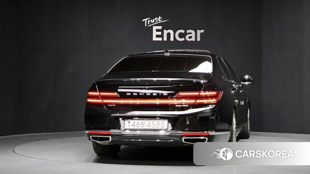 Genesis G90 id 4294464 из Кореи 32