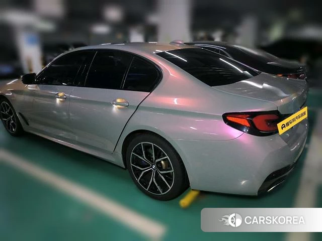 BMW 5 series (imported) 2022 Другой из Китая, фото 4