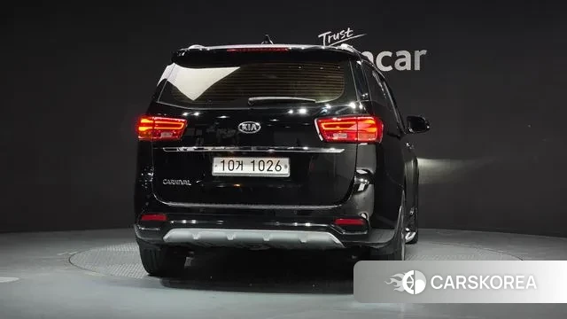 Kia The New Carnival id 3672833 из Кореи 14