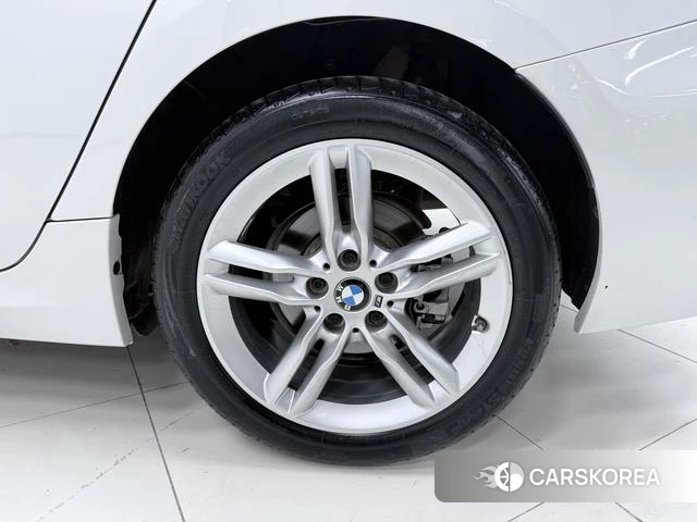 BMW 1 series id 4335135 из Китая 18