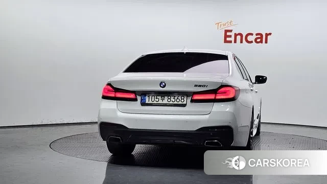 BMW 5 Series (G30) id 3422057 из Кореи 14