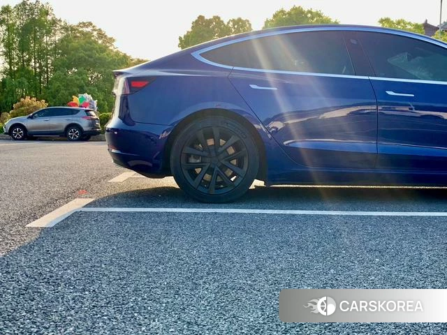 Tesla Model 3 id 4253086 из Китая 22