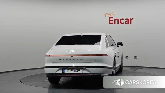 Hyundai Grandeur Hybrid (GN7) id 4408419 из Кореи 27