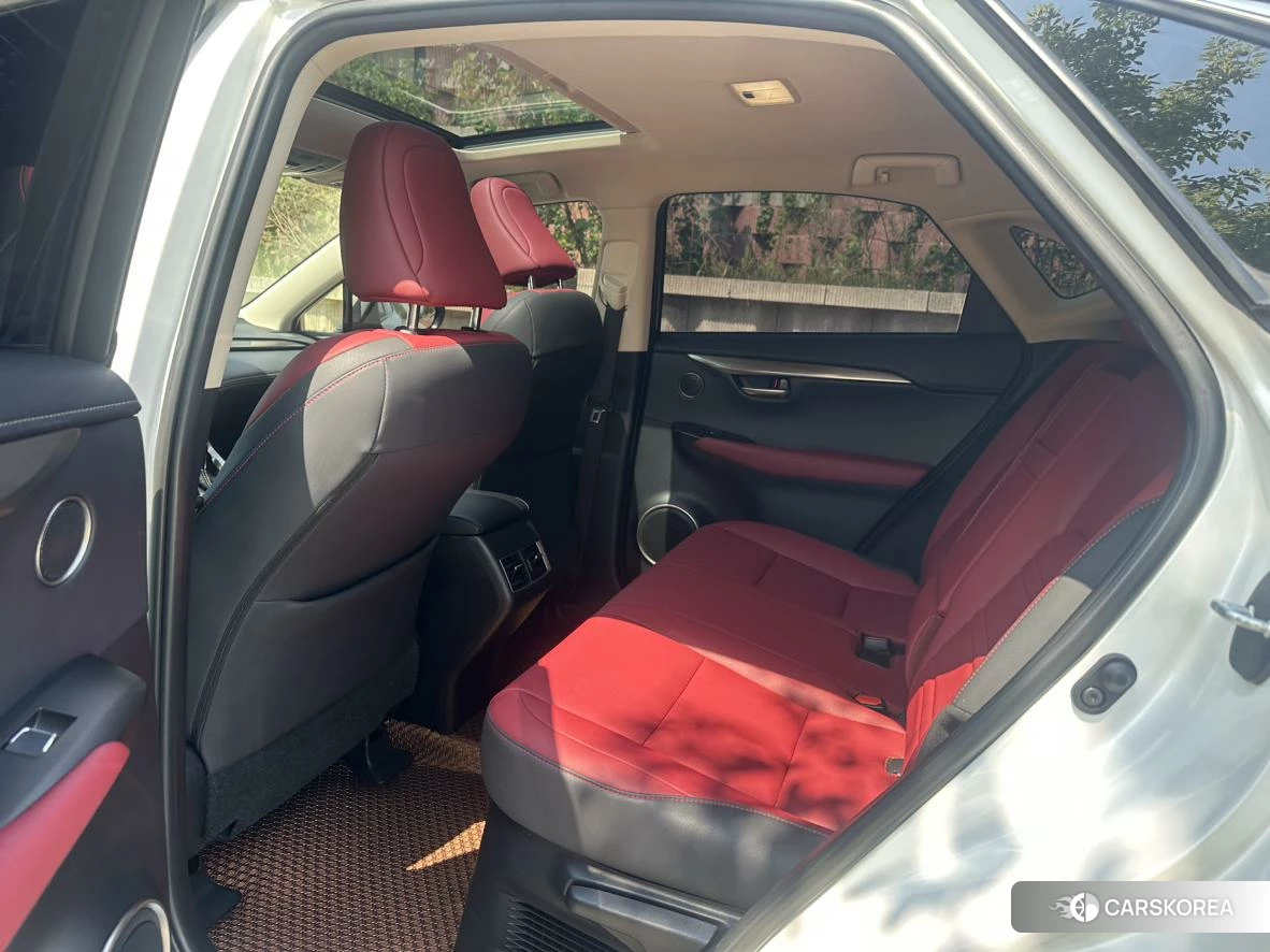 Lexus NX id 4493230 из Китая 10