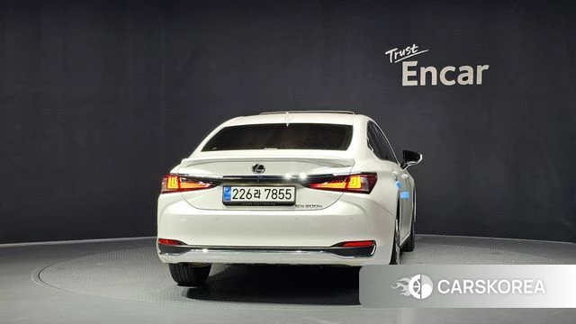 Lexus ES300h 7th generation id 4516017 из Кореи 27