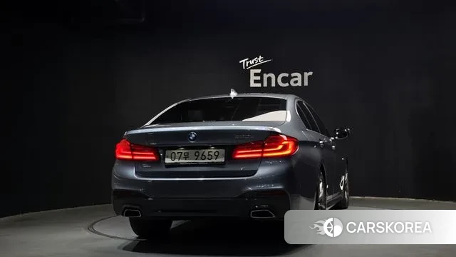 BMW 5 Series (G30) id 3465087 из Кореи 14