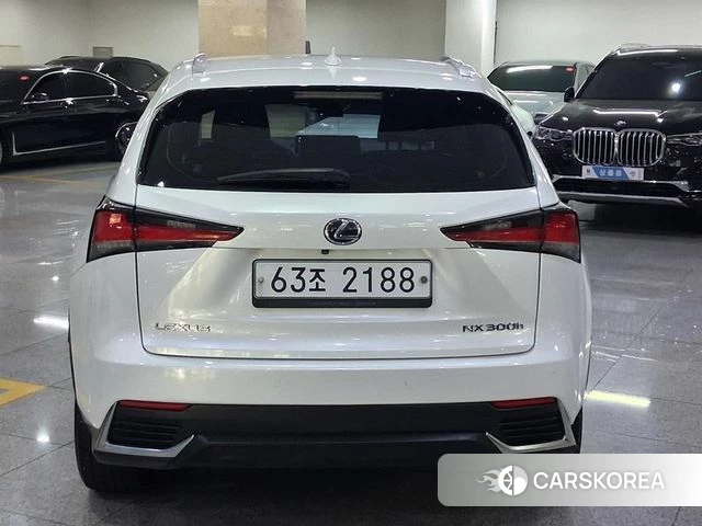 Lexus NX300h id 4615496 из Кореи 14