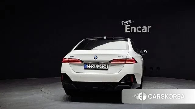 BMW 5 Series (G60) id 3415221 из Кореи 14