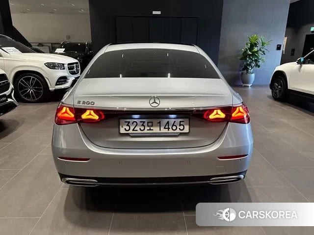 Mercedes-Benz E-Class W214 id 3734084 из Кореи 14