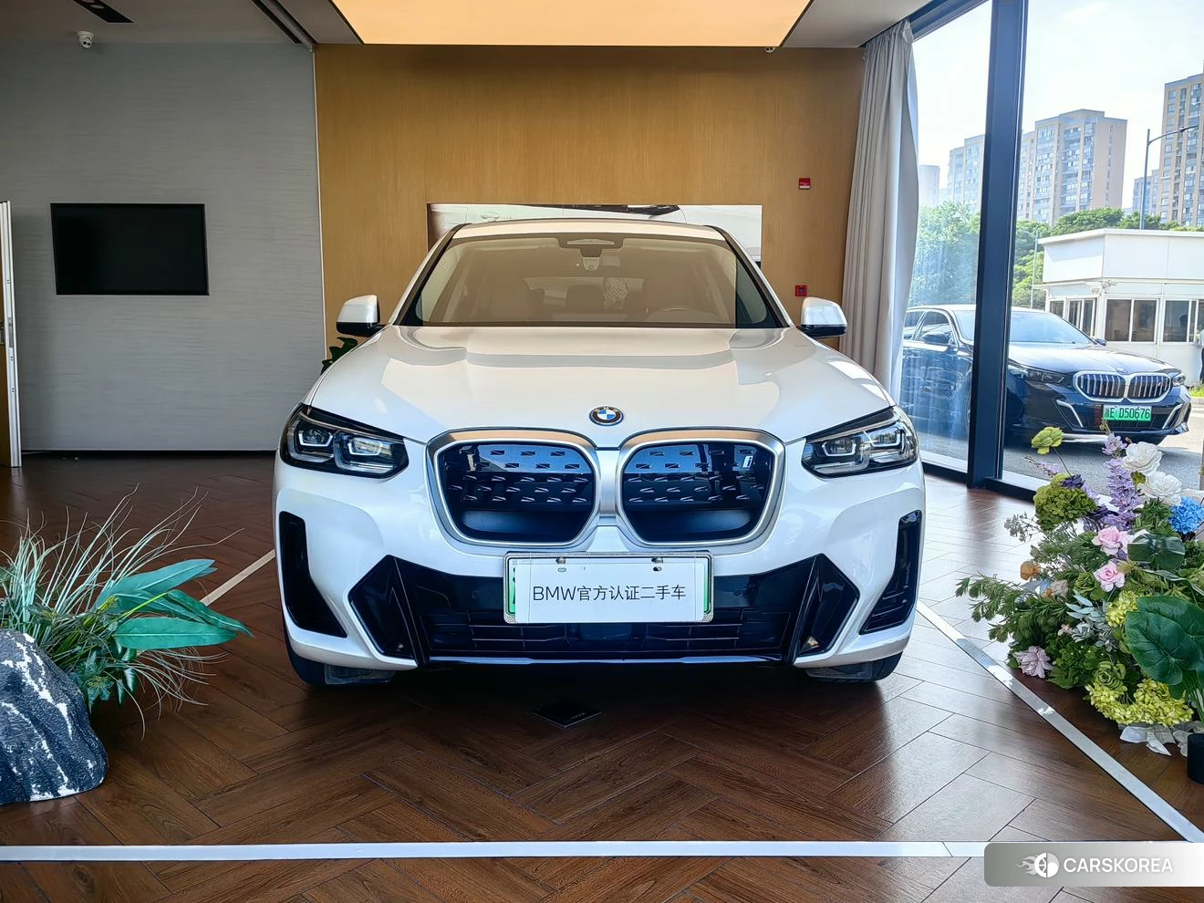 BMW iX3 2023 Белый из Китая, фото 4