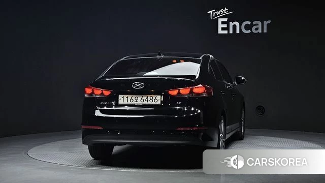 Hyundai Avante AD id 3966541 из Кореи 14