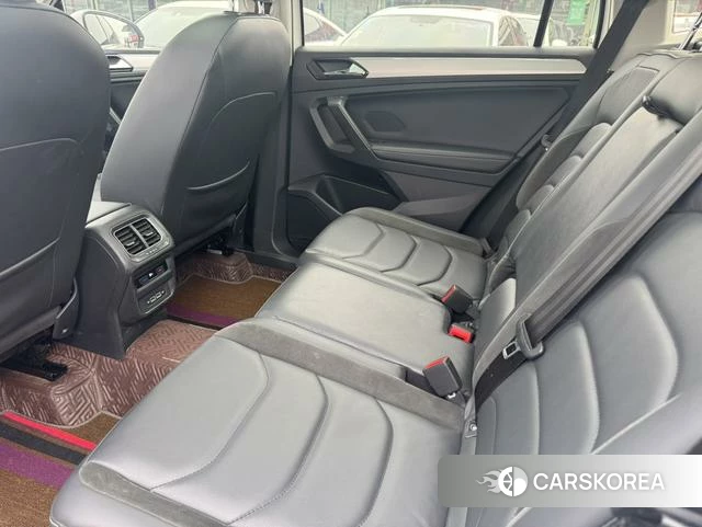 Volkswagen Tiguan L id 3890136 из Китая 10