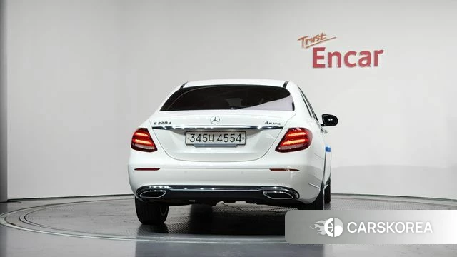 Mercedes-Benz E-Class W213 id 4268911 из Кореи 14