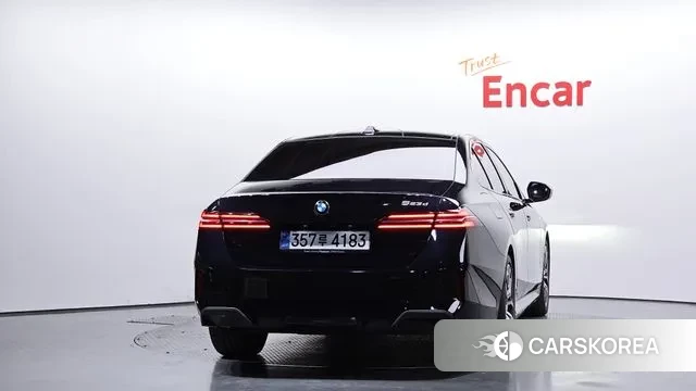 BMW 5 Series (G60) id 3684392 из Кореи 14