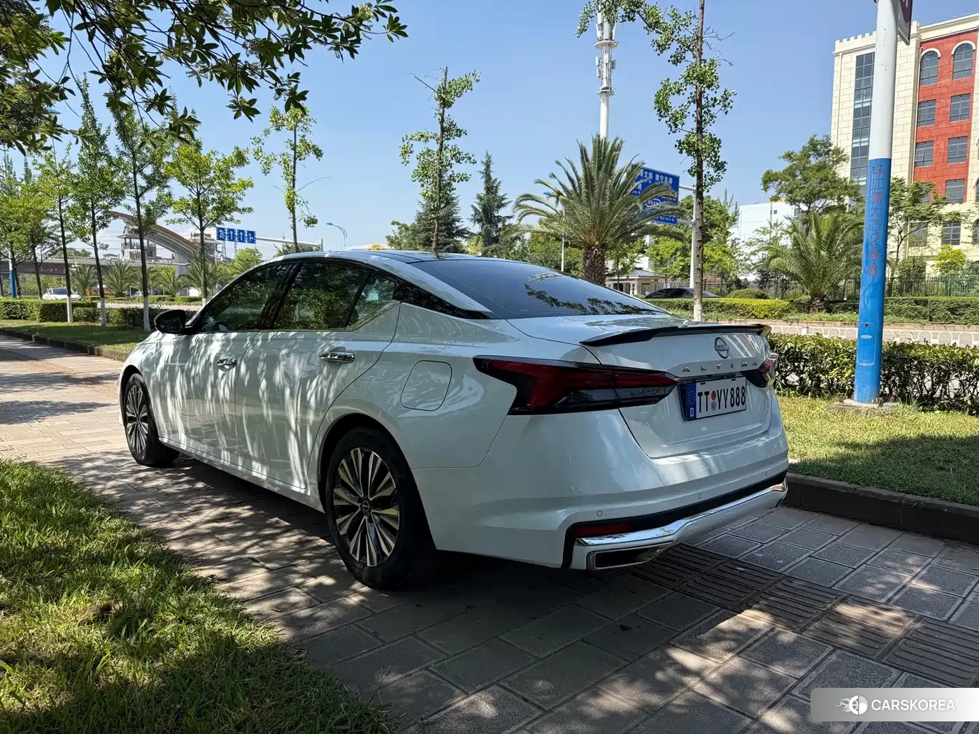 Nissan Altima 2024 Белый из Китая, фото 4