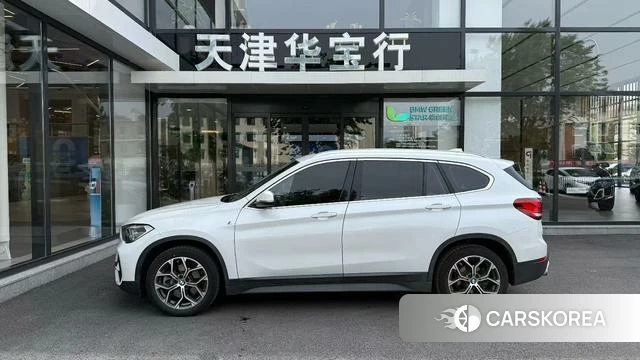 BMW X1 2023 Белый из Китая, фото 4