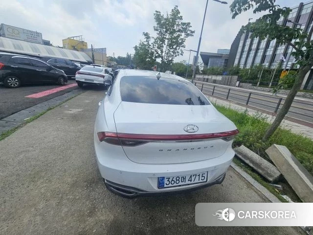 Hyundai The New Grandeur IG Hybrid id 4382836 из Кореи 7