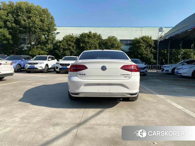 Volkswagen Lingdu 2021 Белый из Китая, фото 4