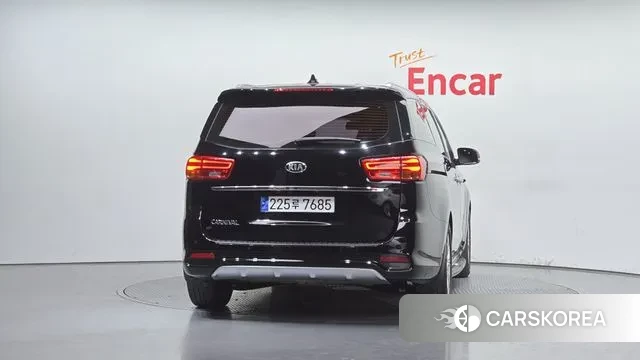 Kia The New Carnival id 3385860 из Кореи 14