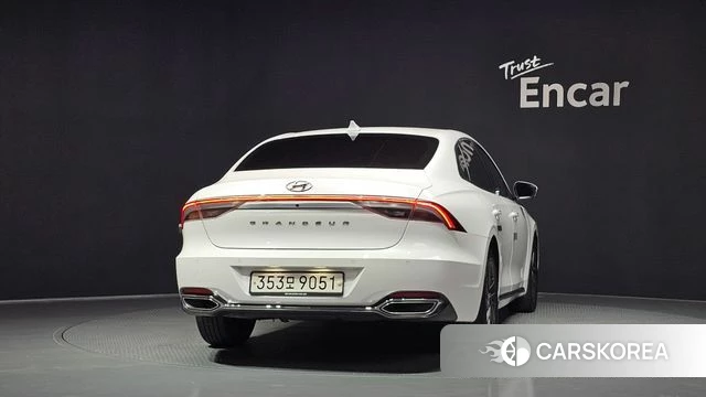 Hyundai The New Grandeur IG id 4727332 из Кореи 25