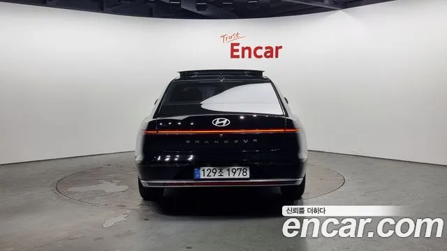 Hyundai Grandeur (GN7) id 2656014 из Кореи 14