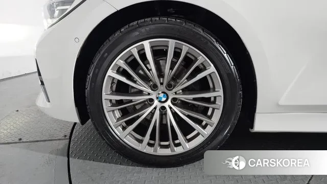 BMW 3 Series (G20) id 3666471 из Кореи 14