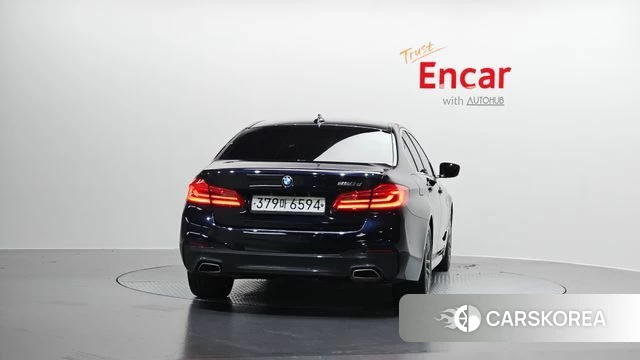 BMW 5 Series (G30) id 4284772 из Кореи 27