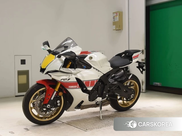 Yamaha YZF-R1 2022 из Японии, фото 4