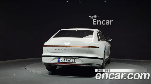 Hyundai Grandeur (GN7) id 2739805 из Кореи 14