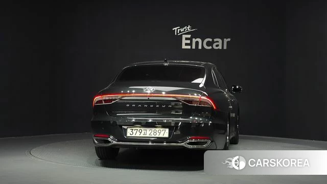 Hyundai The New Grandeur IG id 4688844 из Кореи 29