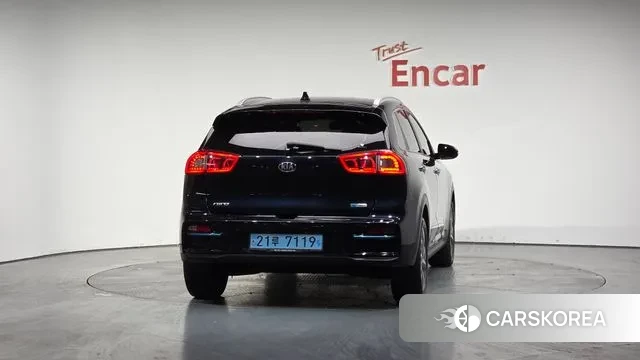 Kia Niro EV id 3535943 из Кореи 14