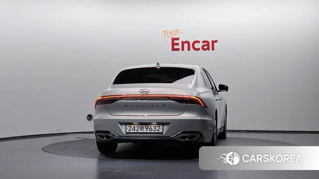 Hyundai The New Grandeur IG Hybrid id 4900091 из Кореи 25