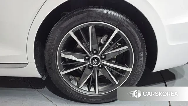 Hyundai The New Grandeur IG id 3788773 из Кореи 14