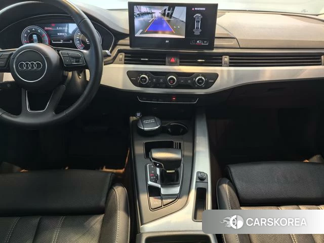 Audi A4L id 4278469 из Китая 10
