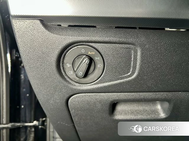 Volkswagen Passat id 4258664 из Китая 27