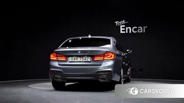 BMW 5 Series (G30) id 3593143 из Кореи 14