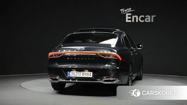 Hyundai The New Grandeur IG Hybrid id 4631873 из Кореи 26