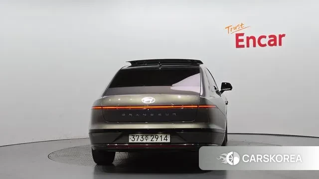 Hyundai Grandeur (GN7) id 3426755 из Кореи 14