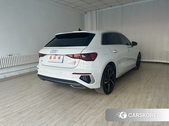 Audi A3 2023 Белый из Китая, фото 4