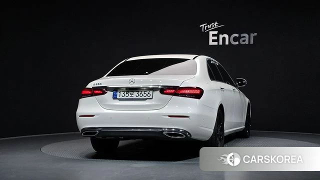 Mercedes-Benz E-Class W213 id 4614581 из Кореи 14