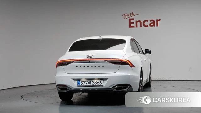 Hyundai The New Grandeur IG id 4507330 из Кореи 14