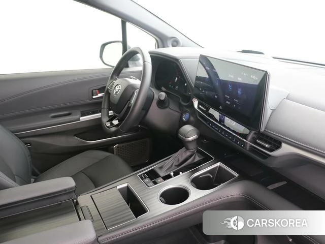 Toyota Saina id 4271951 из Китая 10
