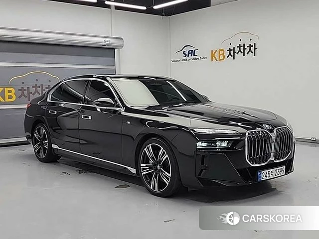 BMW 7 Series (G70) id 3877028 из Кореи 14