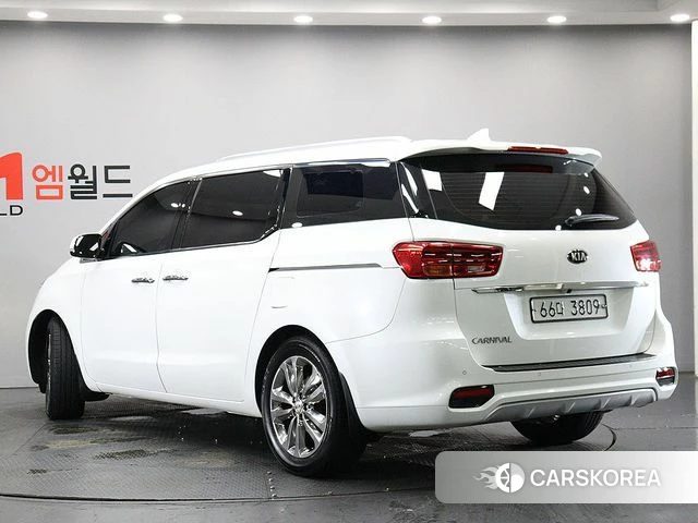 Kia The New Carnival id 4794922 из Кореи 14