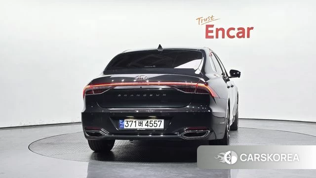 Hyundai The New Grandeur IG id 3965422 из Кореи 14