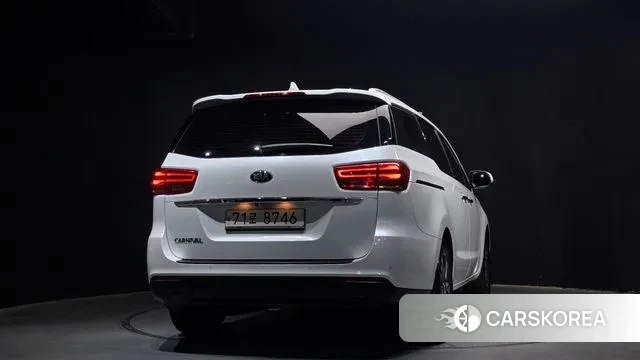 Kia The New Carnival id 3557673 из Кореи 14