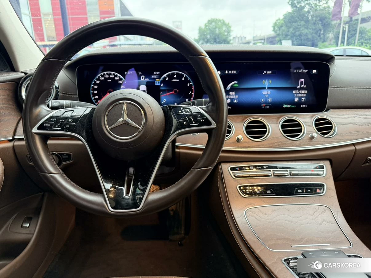 Mercedes-Benz E-class id 4492628 из Китая 9