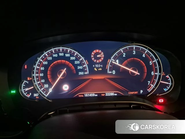 BMW 5 Series (G30) id 3921011 из Кореи 15