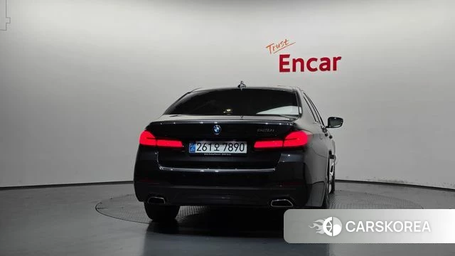 BMW 5 Series (G30) id 4692256 из Кореи 28